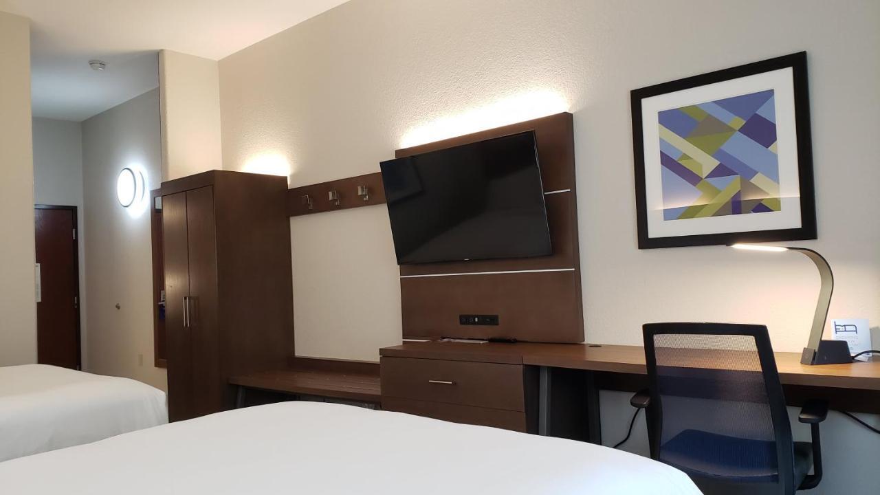 Hotel Express And By Ihg Weslaco