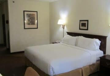 Express And By Ihg Hotel Weslaco